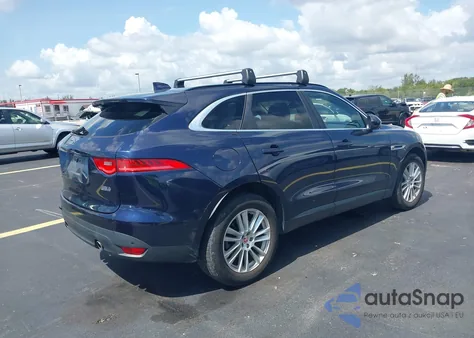 2017 Jaguar F-Pace 35T Prestige from USA, damaged, VIN SADCK2BV8HA496834